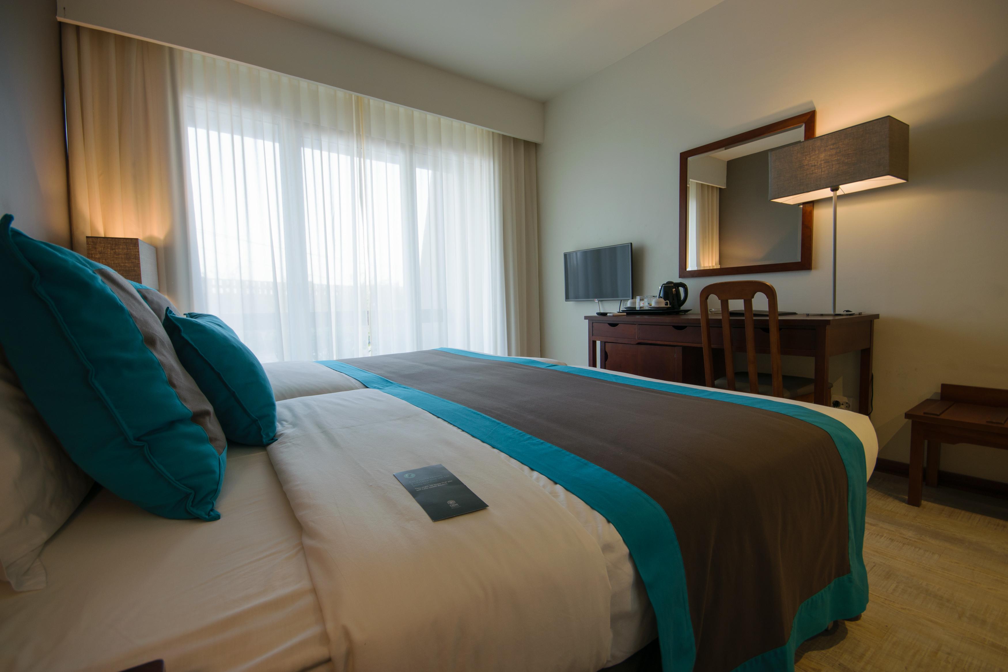 Hotel Oasis Praiamar 4*
