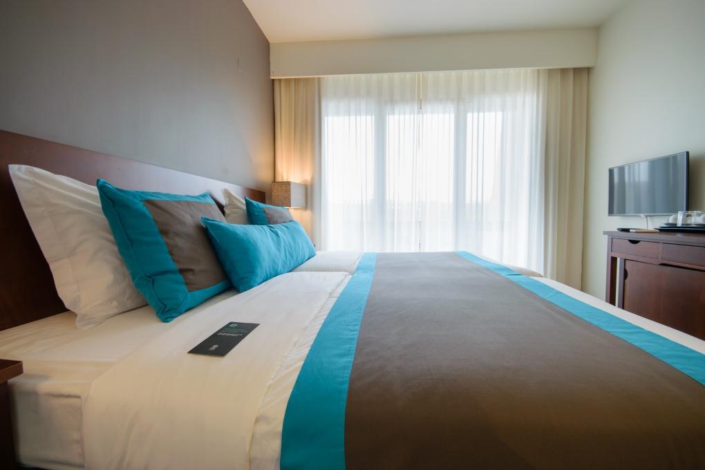 Hotel Oasis Praiamar 4*