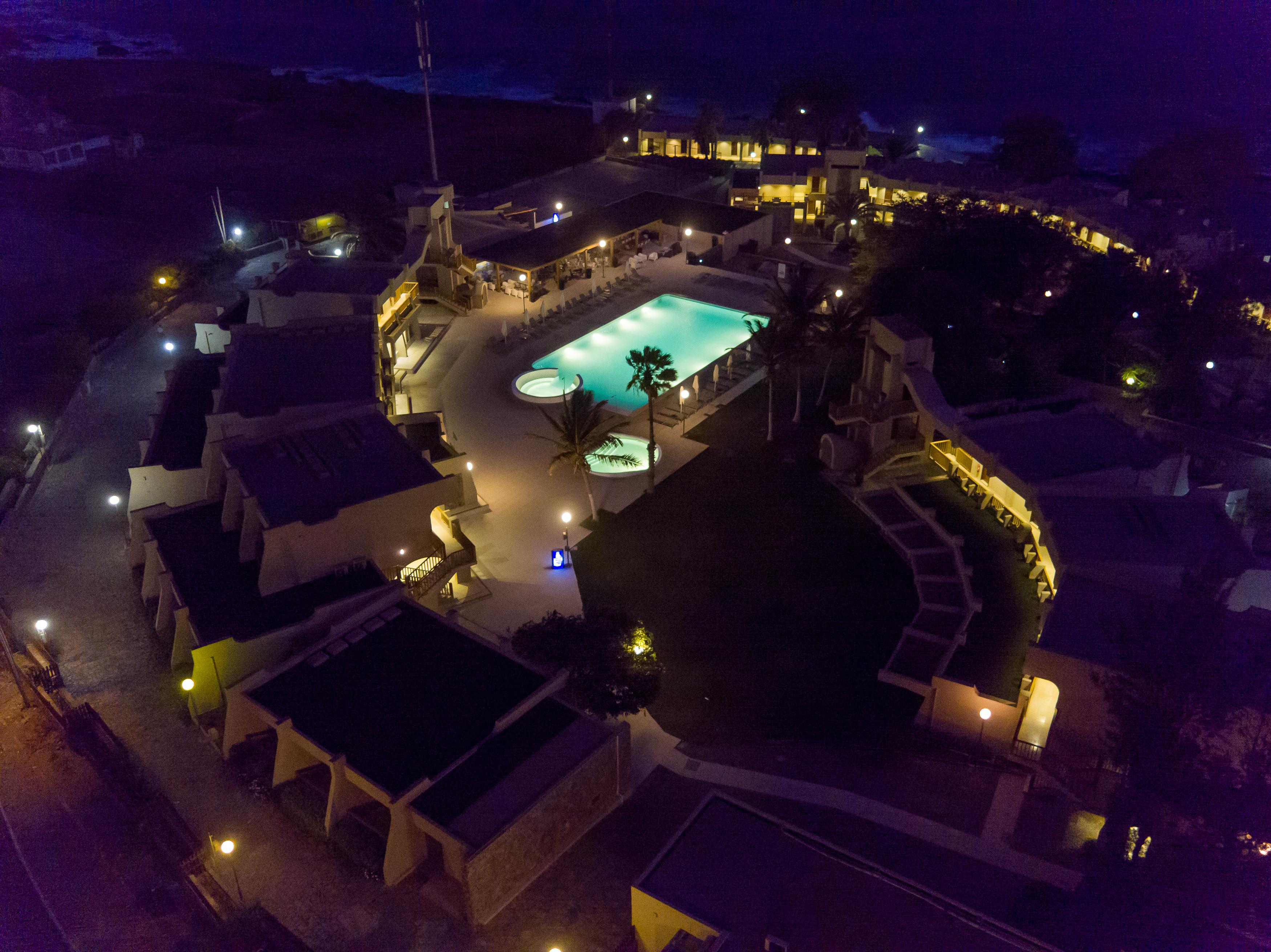Oasis Praiamar Hotel 4*
