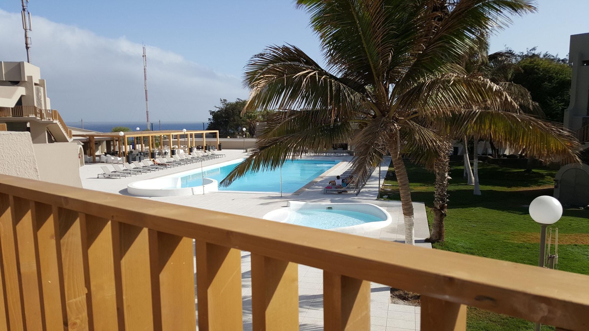 Oasis Praiamar Hotel 4*