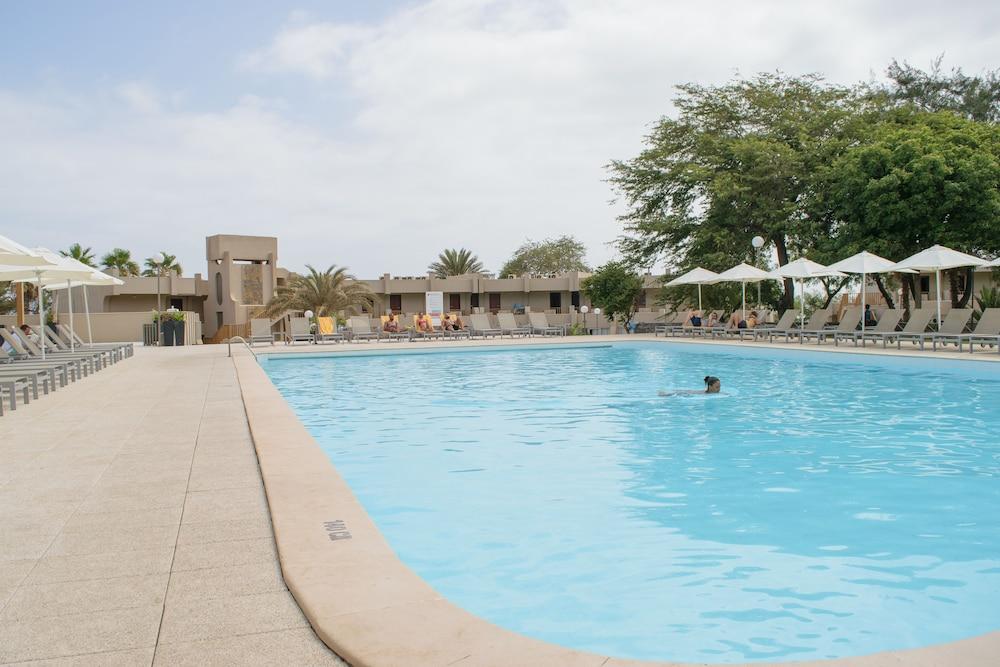 Oasis Praiamar 4*
